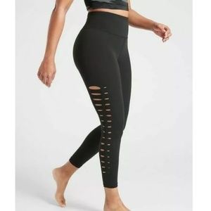 Never-worn Athleta Illuminate 7/8 Tight in Powervita - XL Tall
